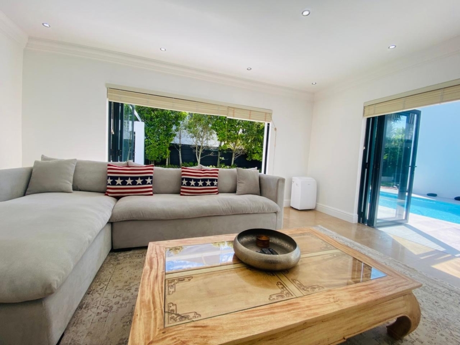 5 Bedroom Property for Sale in Sunset Beach Western Cape